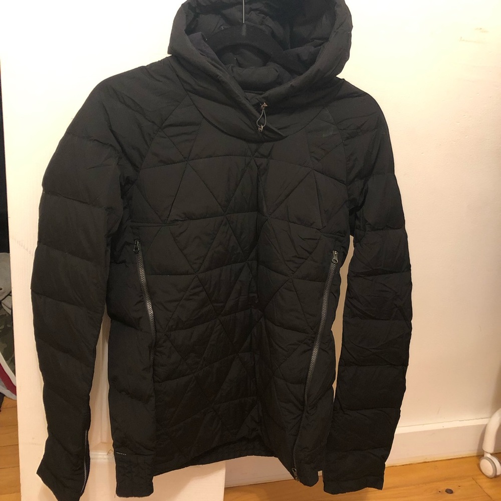 Lululemon pullover jacket